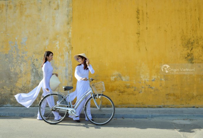 Ao Dai Vietnam Traditional Hoi An Tour On Cyclo